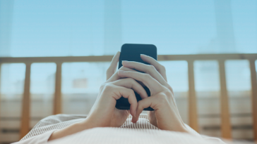 El uso del móvil antes de dormir